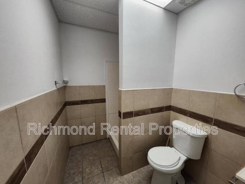 Richmond Condo: 11 East Broad St