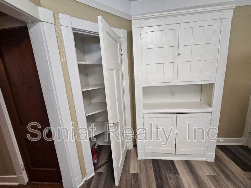 New Orleans Condo: 5324 Prytania Street