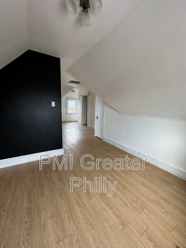 Philadelphia Condo: 6425 Argyle St