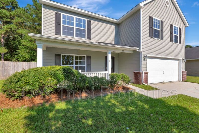Summerville House: 407 Cotton Hope Lane
