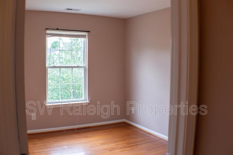 Holly Springs House: 5145 Mabe Drive