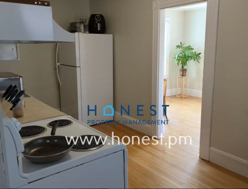 Augusta Condo: 34 Gage Street