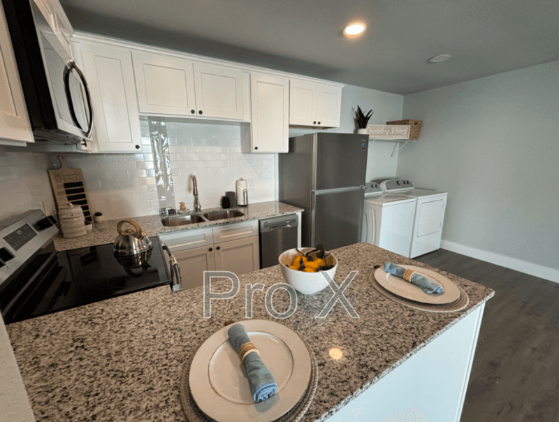 Springdale House: 309 Park St