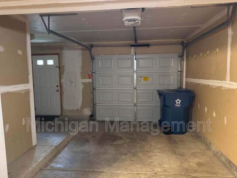 Ann Arbor Condo: 3107 Promenade Cir