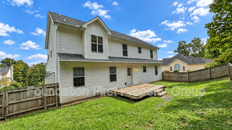 Gettysburg House: 874 Boyds School Rd