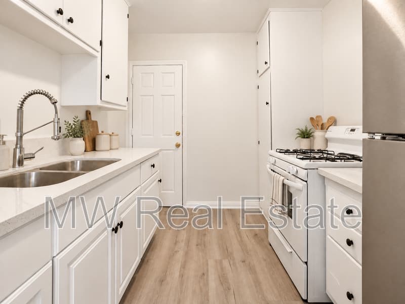 Los Angeles Condo: 4028 Palmwood Drive