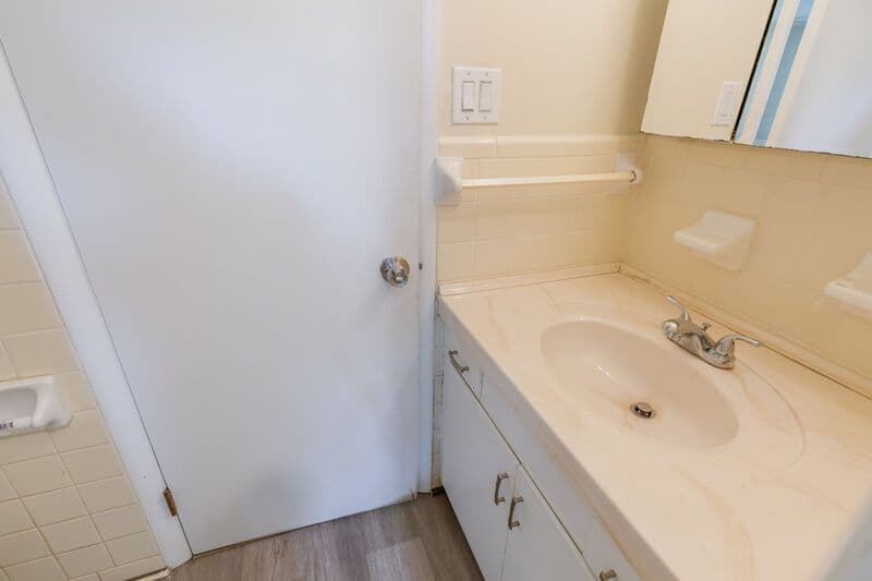 Athens House: 120 Soule St