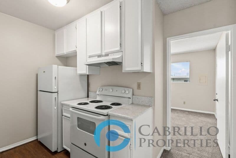 San Diego Condo: 4825 70th St.