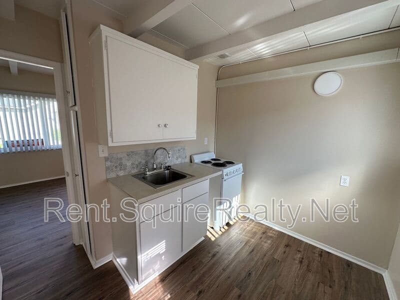 Azusa Condo: 1015 N. Azusa Ave