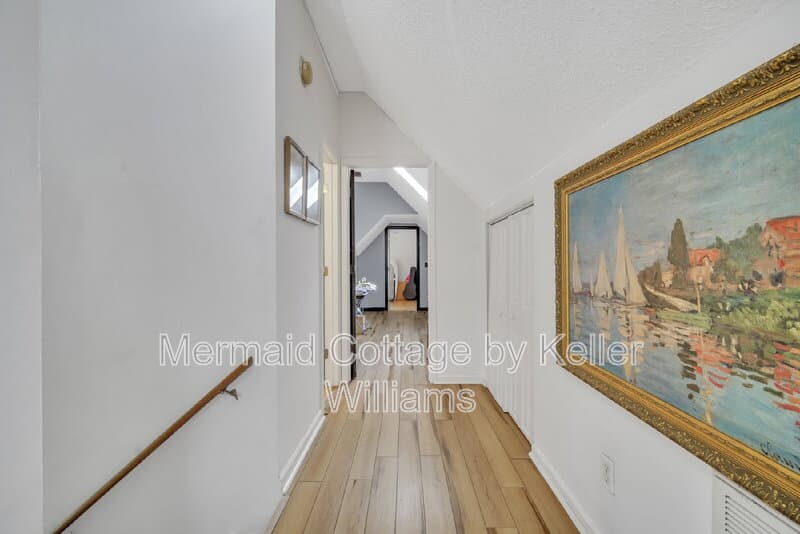 Ladys Island House: 19 LeMoyne Drive