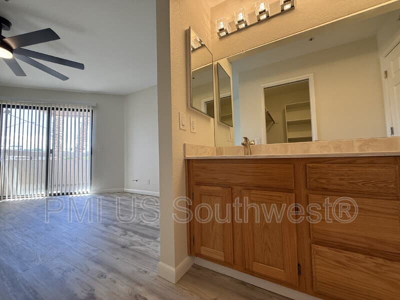Bullhead City Condo: 1611 Highway 95