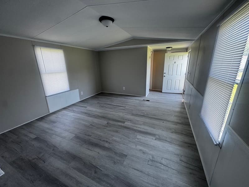 Fayetteville House: 417 Starlit Drive