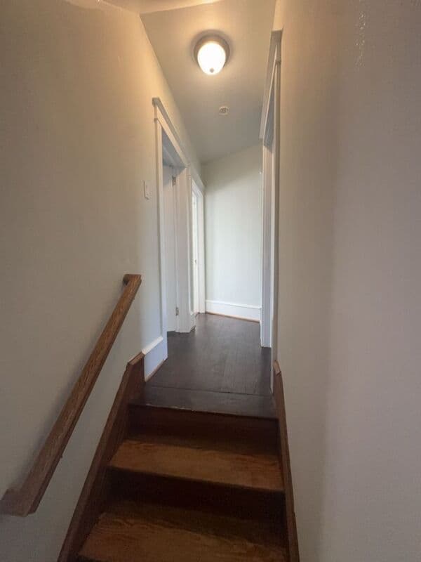 Stroudsburg House: 528 Lindbergh Avenue