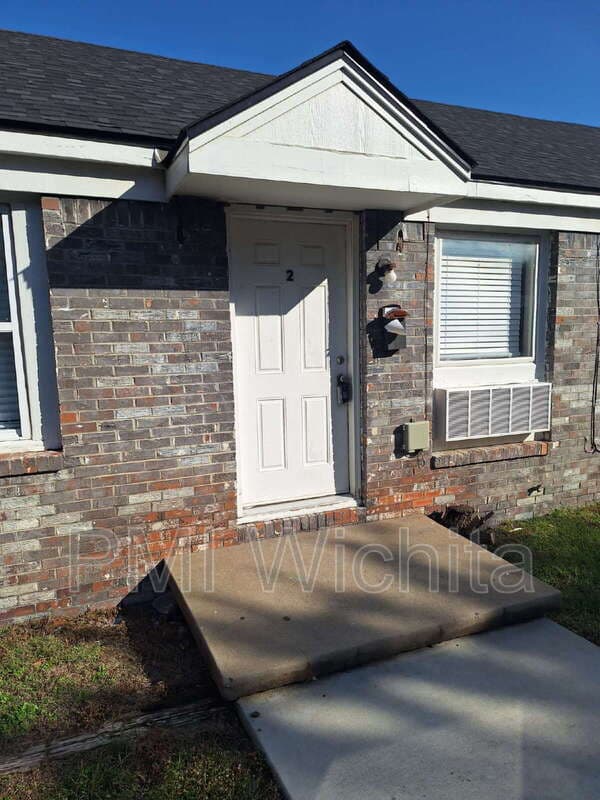 Wichita Condo: 824 South Water Street