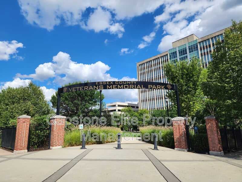 Newark Condo: 12 Colgate Drive