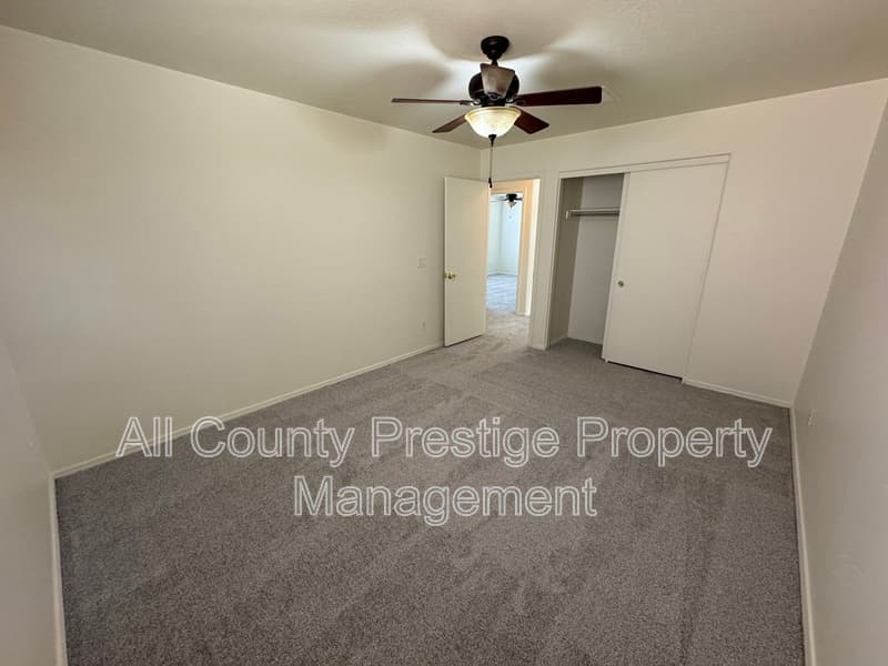 Laveen House: 6859 W Darrel Road