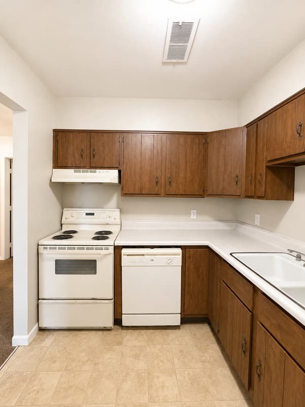 Franklin Condo: 1420 E Jefferson Street