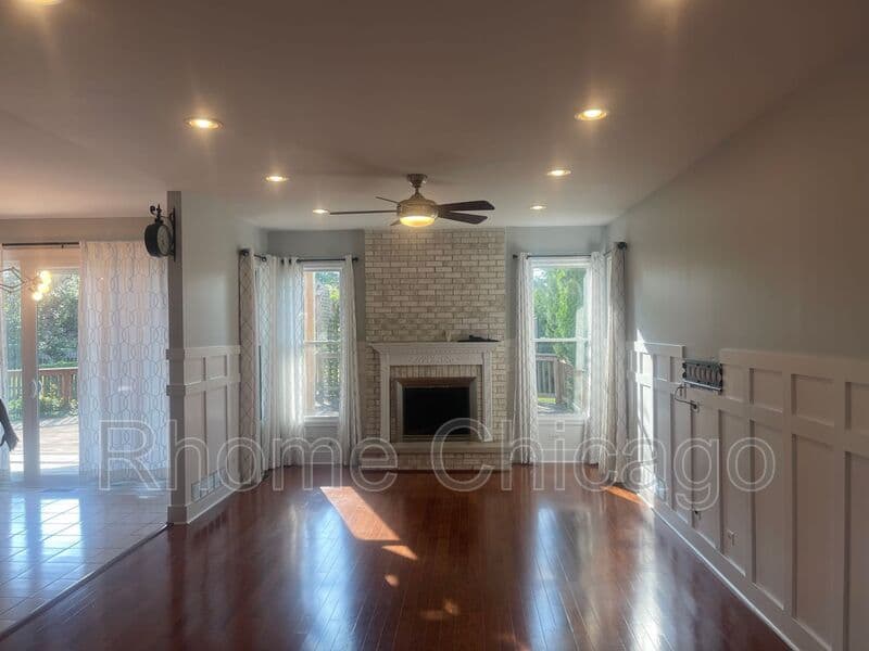 Carol Stream House: 1034 Idaho St.