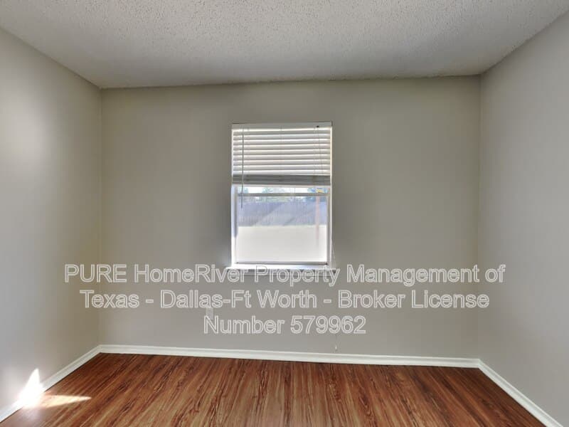 Arlington House: 5223 Windy Meadow Dr
