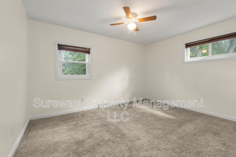 Browns Mills House: 211 California Trail