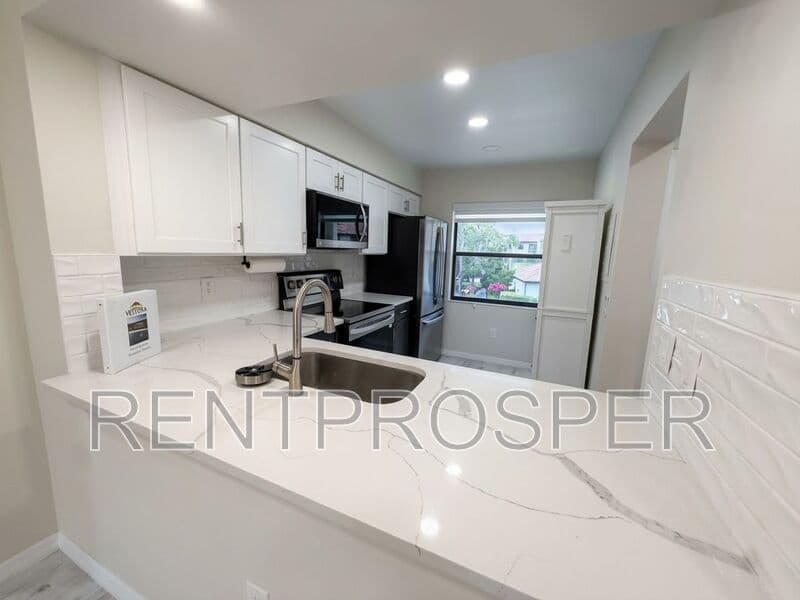 Orlando Condo: 3457 Flossmoor Ave