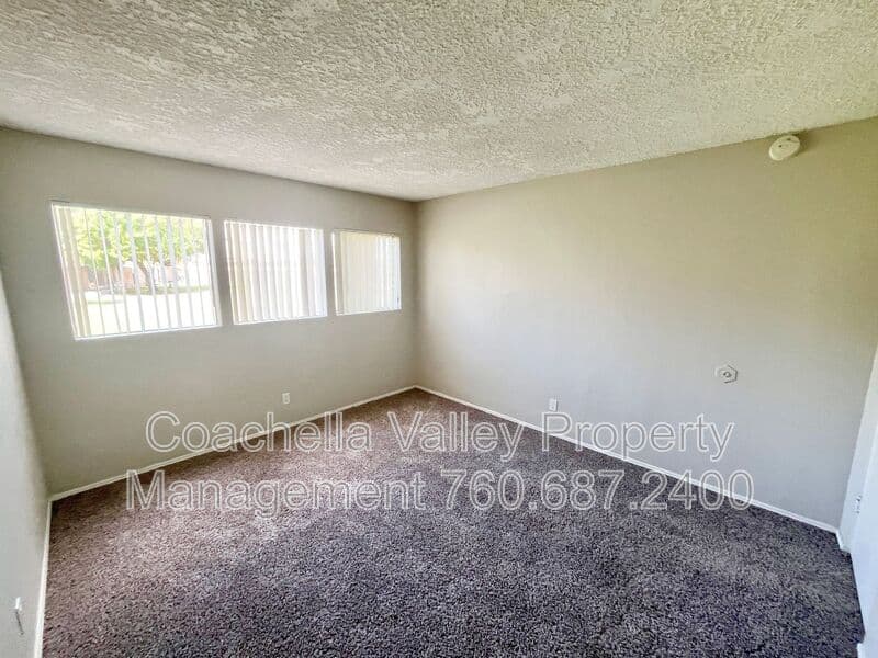 Palm Springs Condo: 2580 E Tahquitz Canyon Way