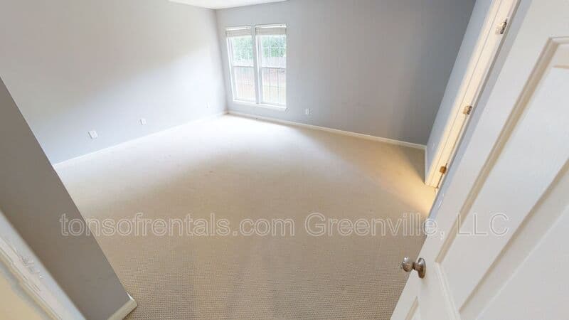 Greenville Townhome: 106 Heavenly Way
