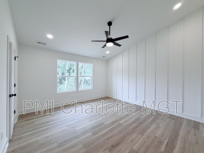 Charlotte Townhome: 7521 Lawyers Road