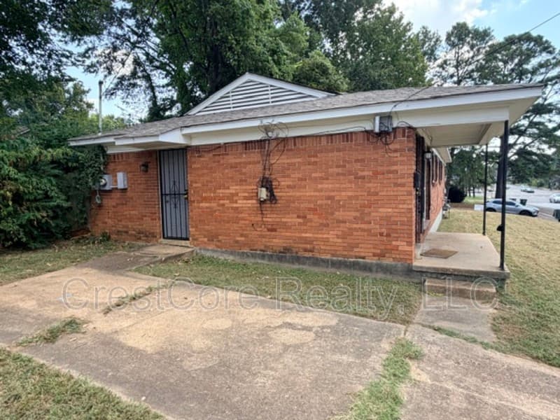 Memphis Condo: 840 Pendleton St