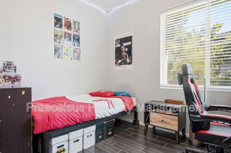 Chula Vista Townhome: 1724 Rolling Water