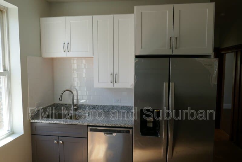 Chicago Condo: 4053 North Long Avenue