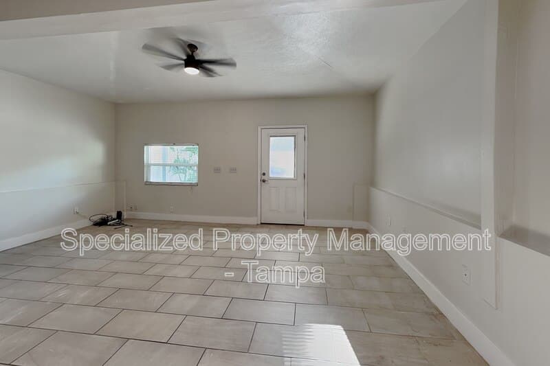 Tampa House: 3801 1/2 W Palmira Ave