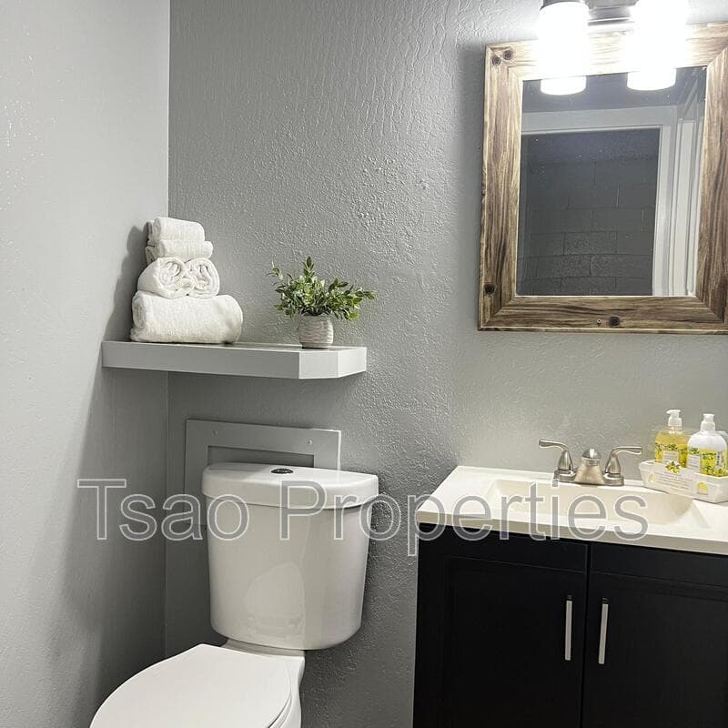 Kahului Condo: 111 Kahului Beach Rd