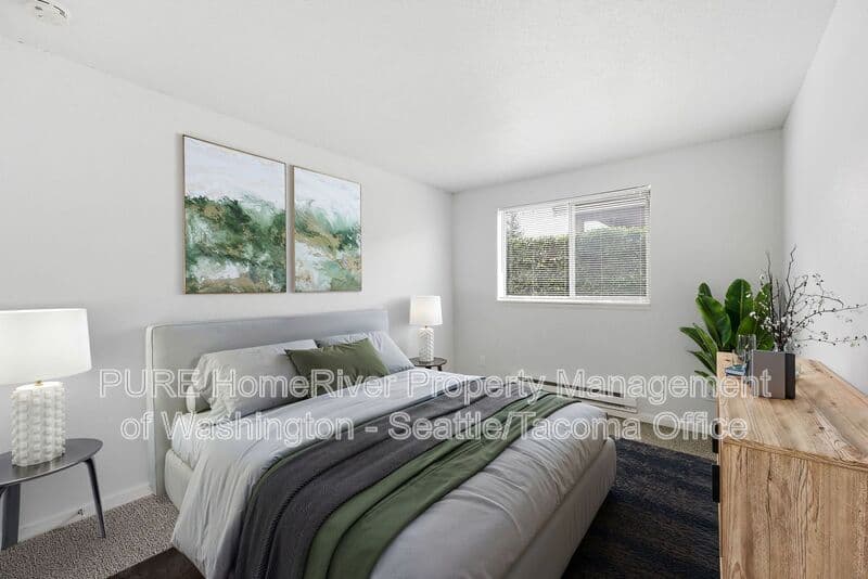 Tacoma Apartment: 6601 S 8th St
