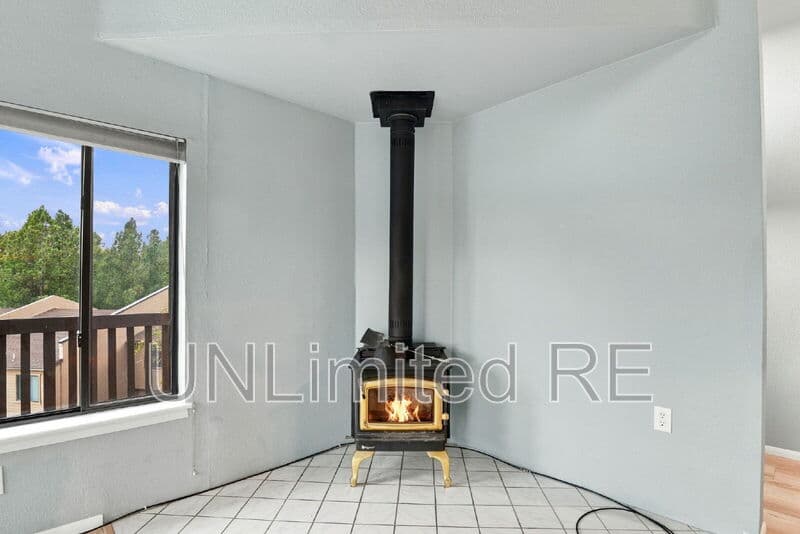 Flagstaff Townhome: 2350 North Whispering Pines Way