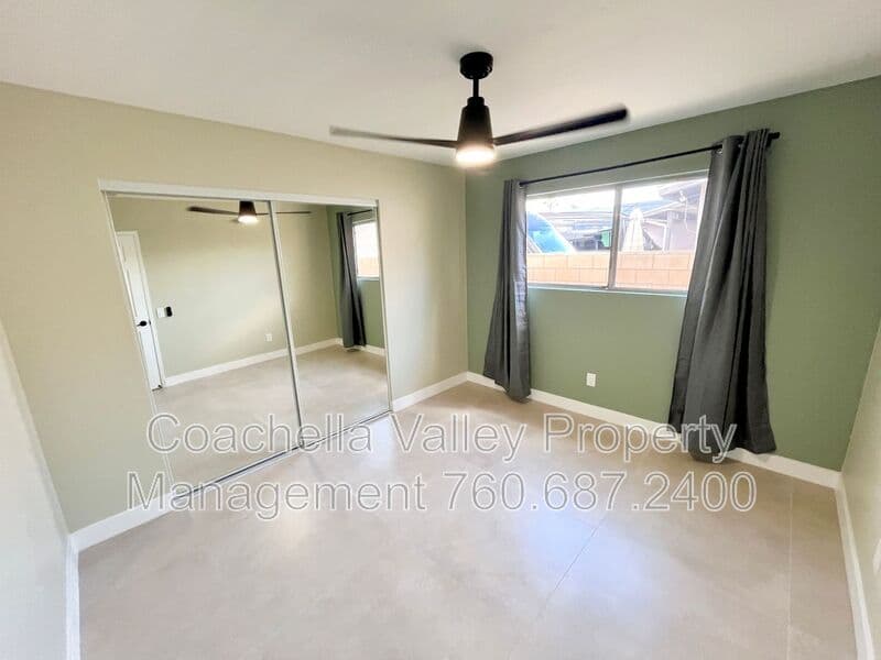 Palm Desert House: 76723 New York Ave
