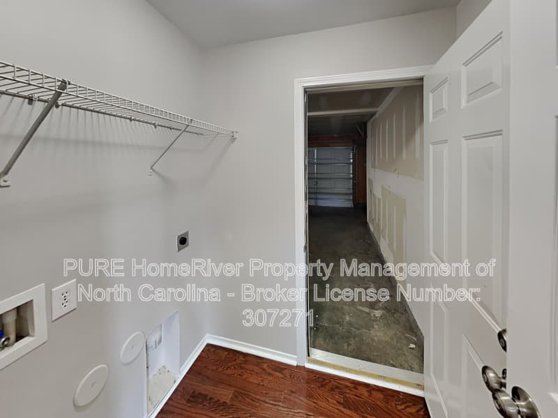 Kernersville House: 4419 Westhill Pl