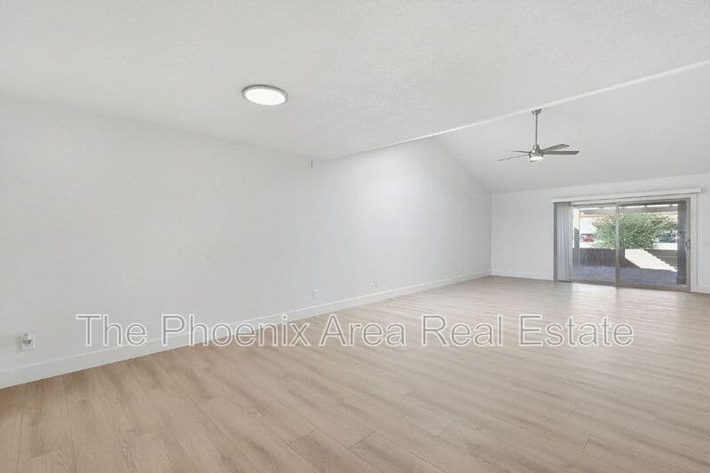 Sun Lakes Townhome: 25212 S Angora Ct