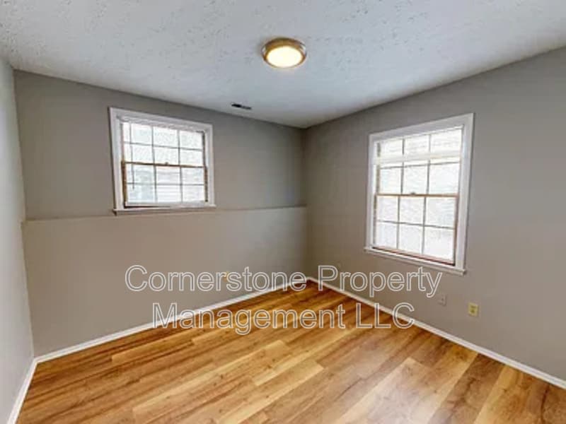 Lawrence Condo: 1102 Ohio Street - 1