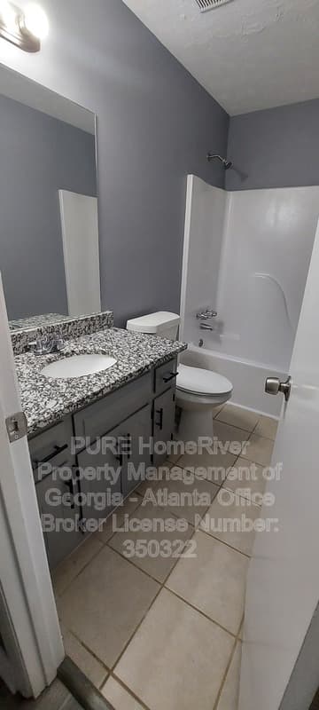Lawrenceville Condo: 472 Charter Ct