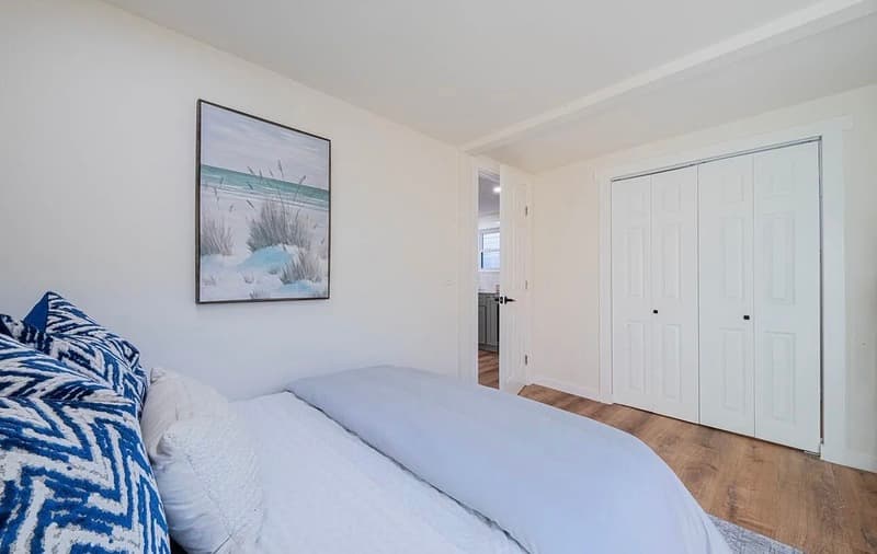 Monterey House: 518 Cortes St
