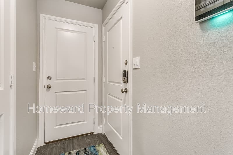 Denton Condo: 4020 Sheraton Rd Denton, TX 76209