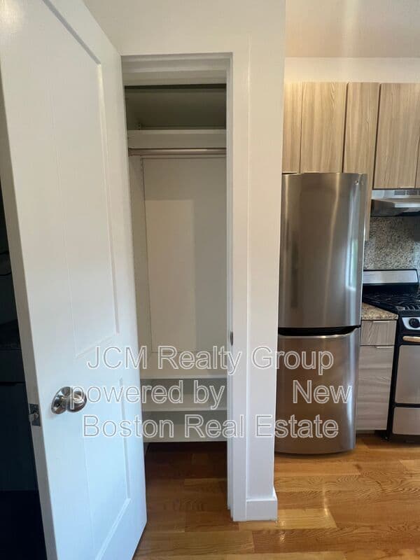 Chelsea Condo: 21 Fifth Street