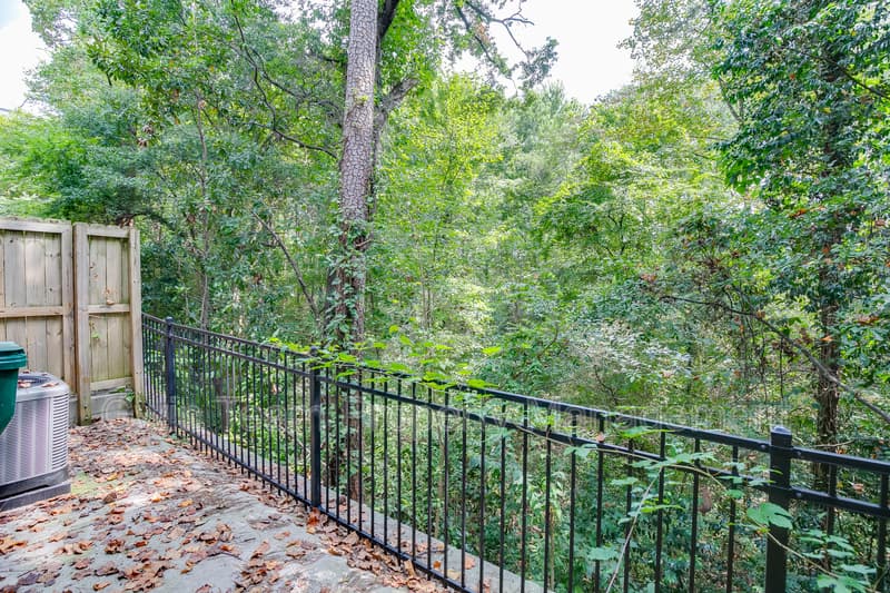 Atlanta Townhome: 721 Taylor Ct