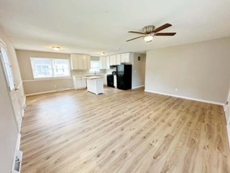 Greensboro Condo: 1200 Highland Avenue - 1200