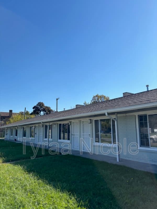 Detroit Condo: 8733 Elmira Street
