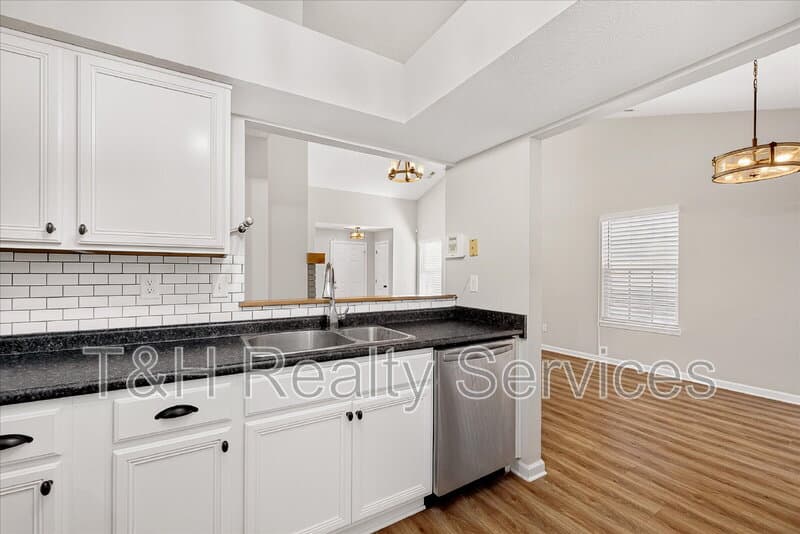 Fishers House: 9741 Roxbury Drive