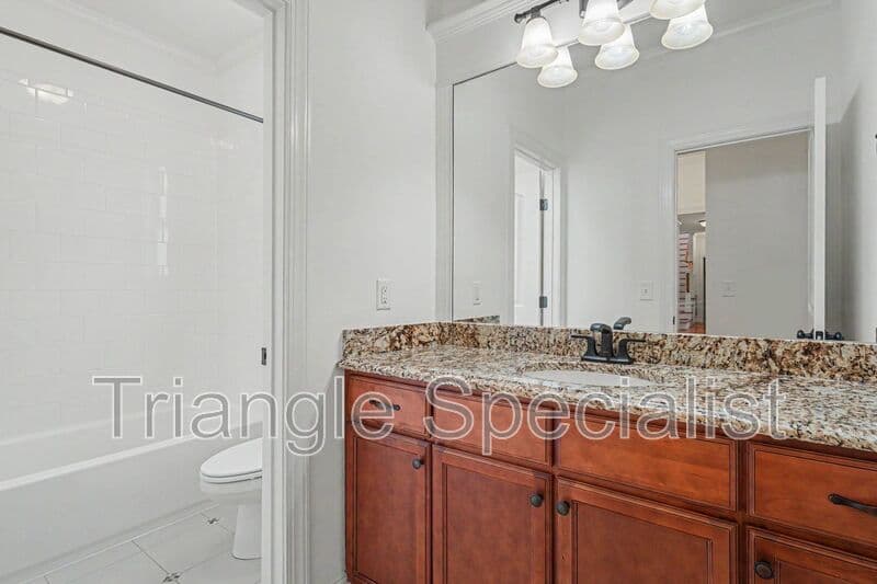Rolesville House: 7436 Pomona Avenue