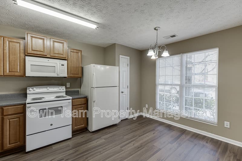 Gainesville Townhome: 2883 Creek Bottom Ct