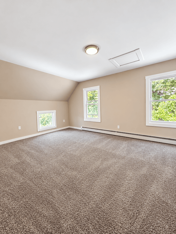 Norwich Condo: 35 Rogers Avenue - 2